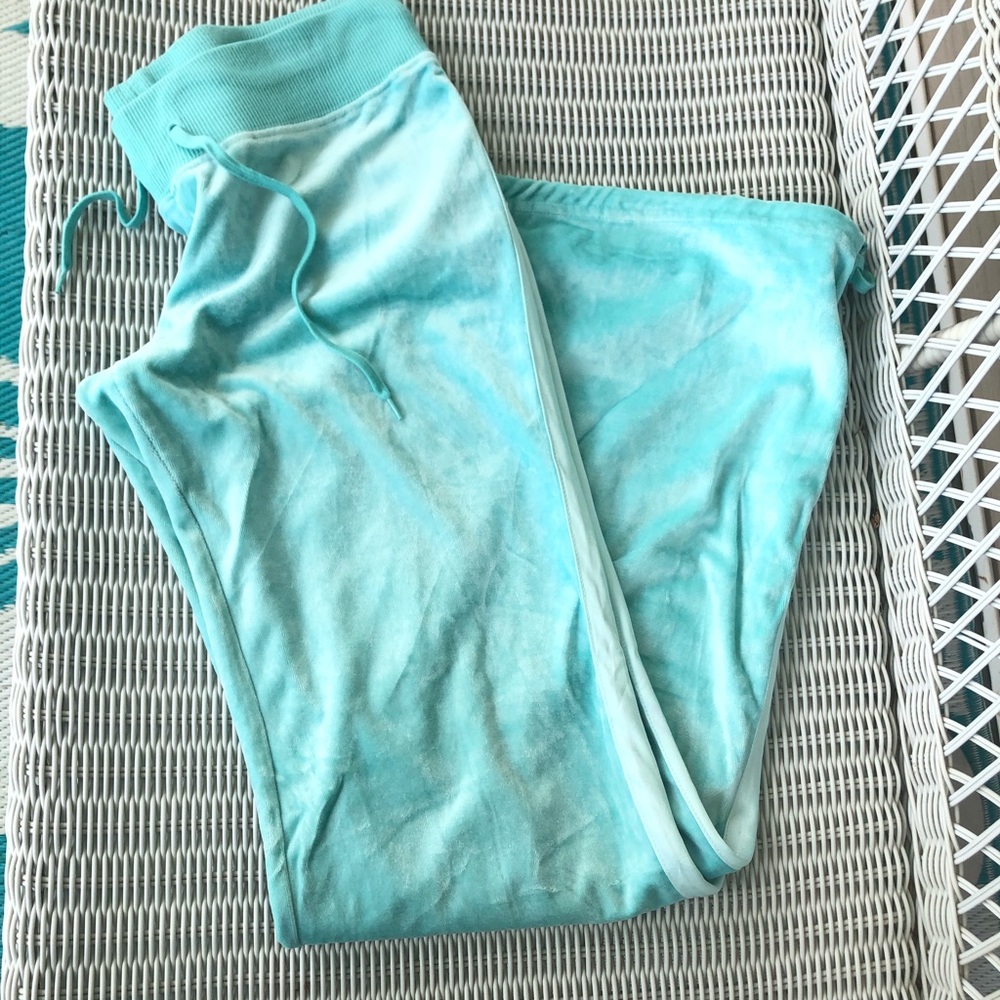J LO sweatpants - Picture 12 of 13